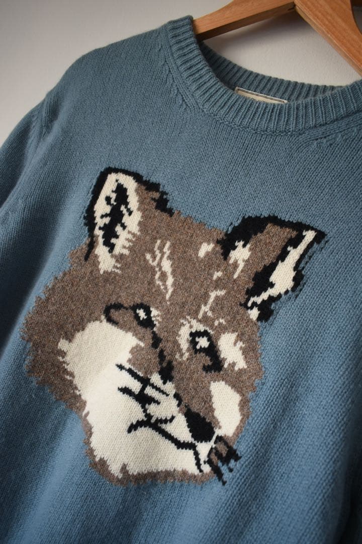 MAISON KITSUNÉ フォックス刺繍ニットセーター メンズ　M ブルー