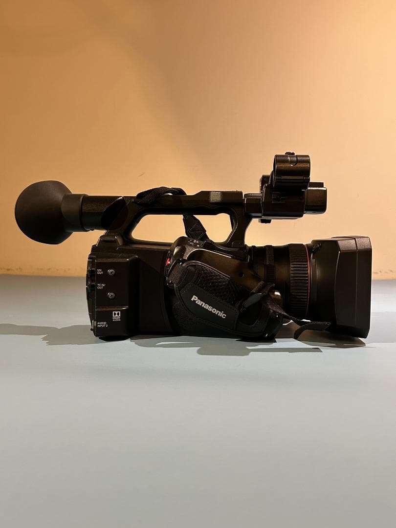 【すぅ】AG-CX350＋バッテリーパック＋ケース＋レインジャケット