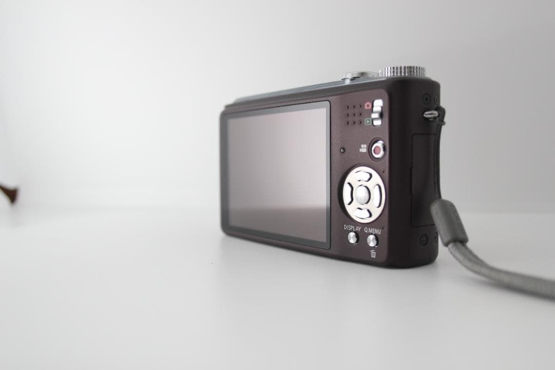 （美品）（動作OK）Panasonic LUMIX TZ7 デジタルカメラ