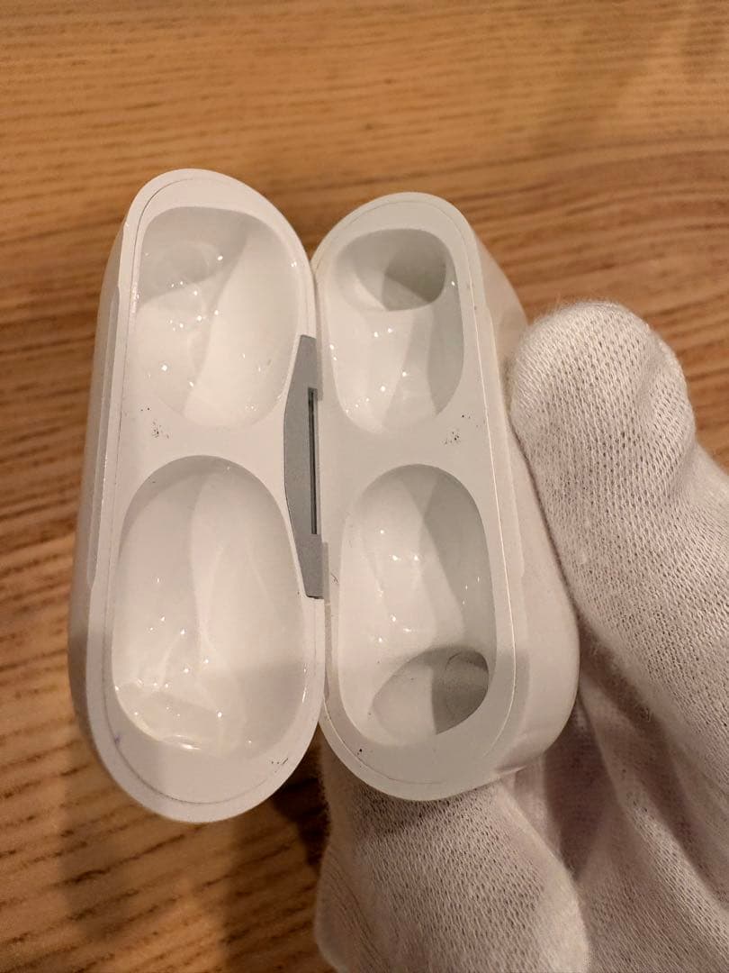 AirPods Pro (第2世代/Lightningモデル）