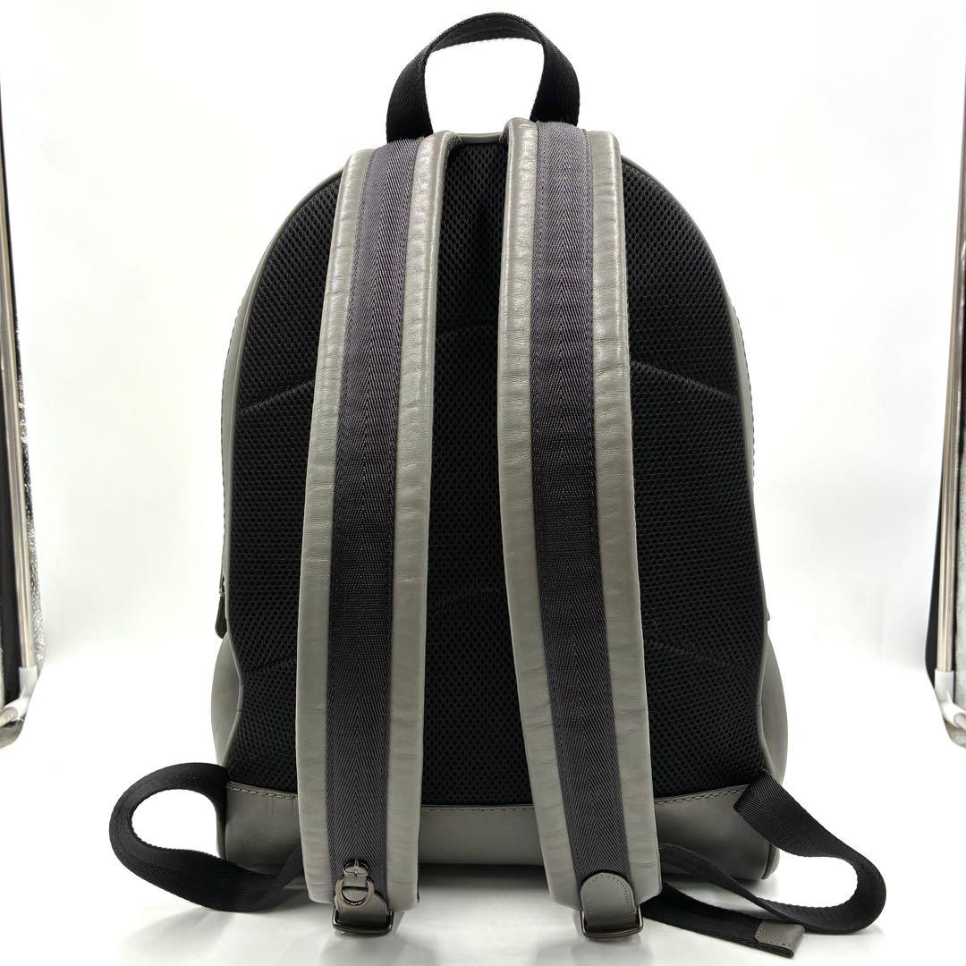 極美品 コーチ アカデミー リュック A4収納 大容量 オールレザー グレー