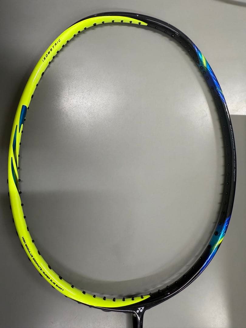 バドミントンラケット 黒/黄色/青