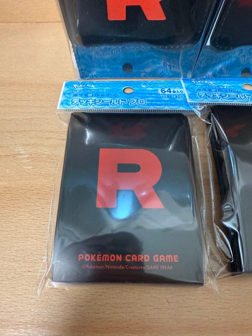 【新品未開封】ポケモンカードロケット団 デッキケース＆スリーブ 各2個ずつセット