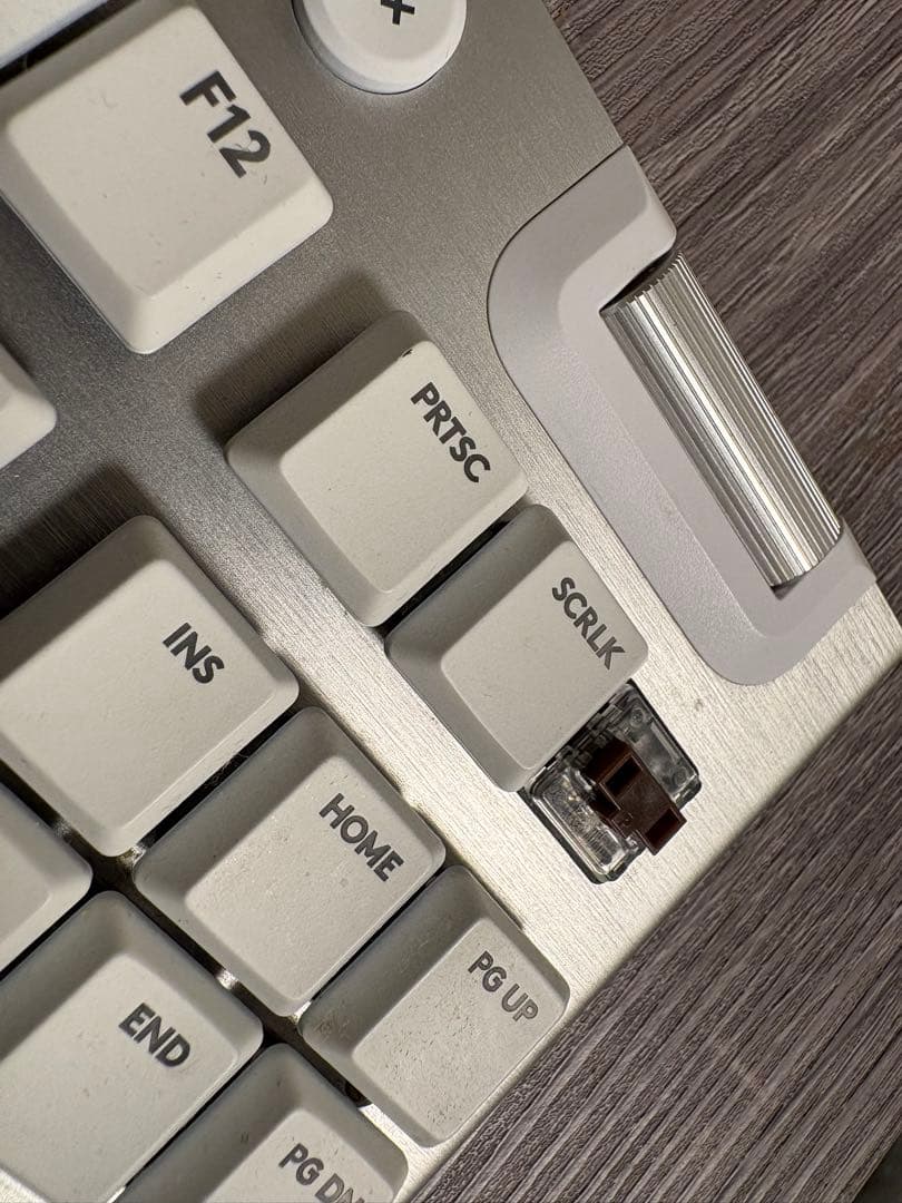 logicool ゲーミングキーボードG915 X LIGHT SPEED