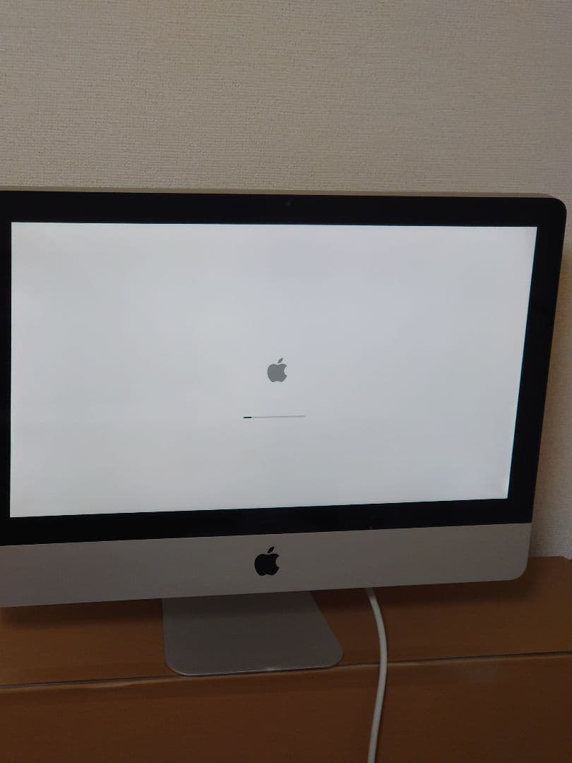 Apple iMac 21.5インチ