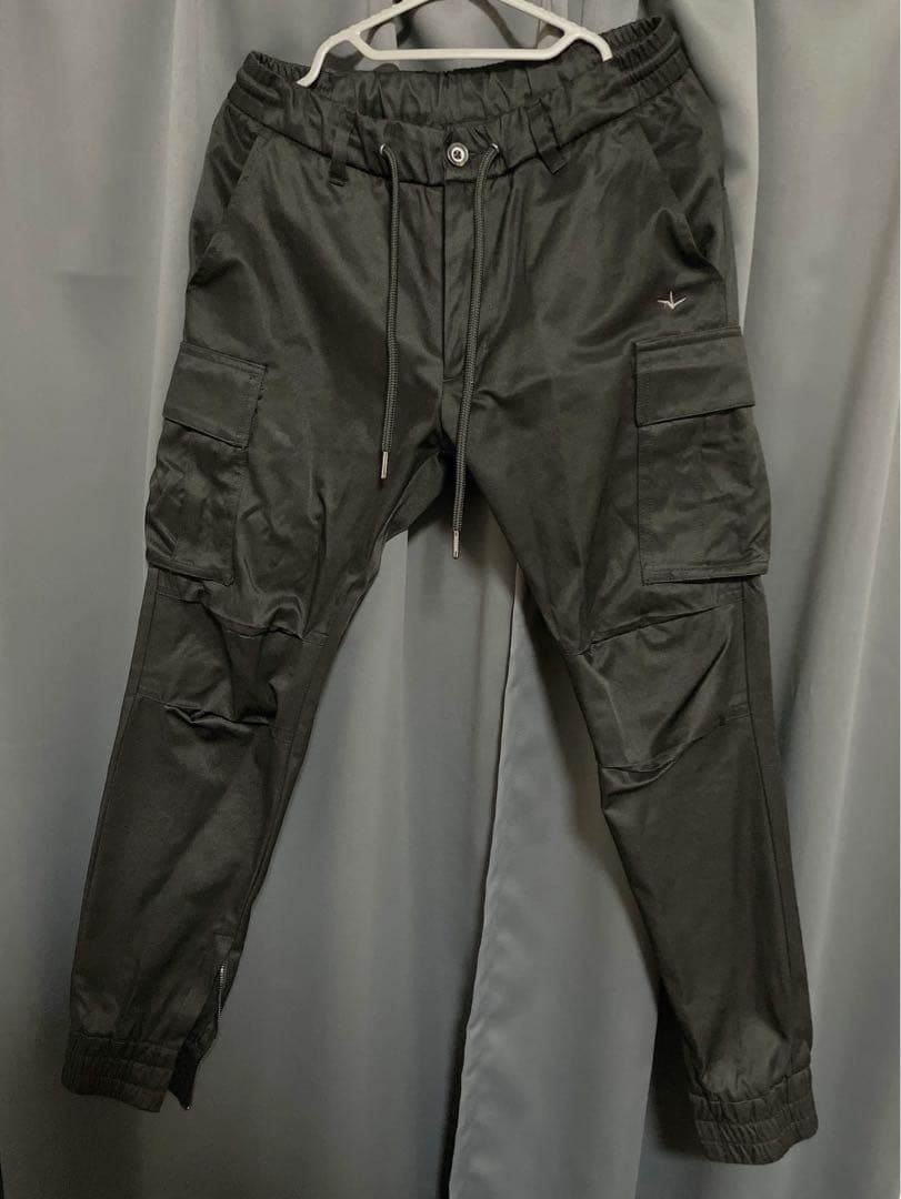 1PIU1UGUALE3 RELAX ウノピゥウノウグァーレトロ　カーゴパンツ