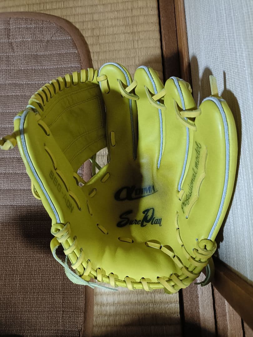 シュアプレイ 軟式オーダーグローブ イエロー