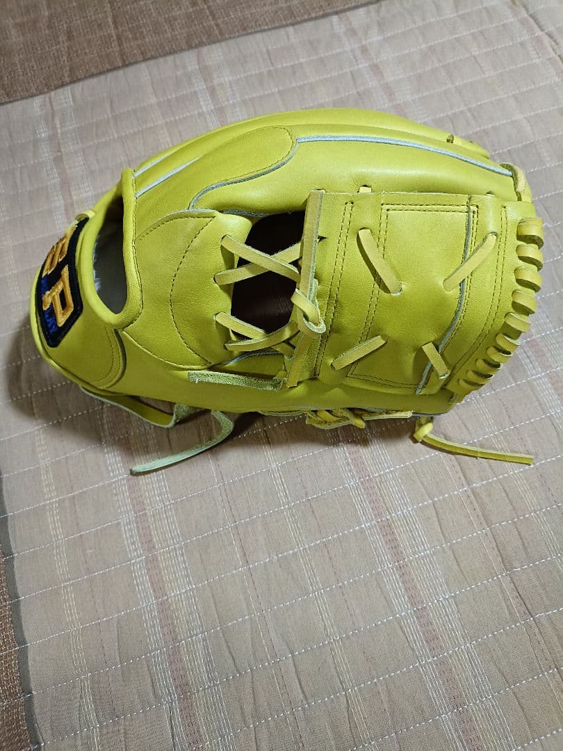 シュアプレイ 軟式オーダーグローブ イエロー