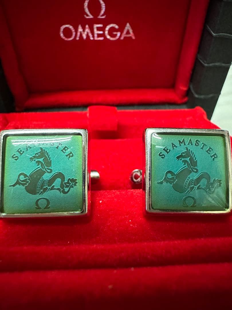 オメガ　カフス　シーマスター　グリーン×シルバー　ギャランティ付き