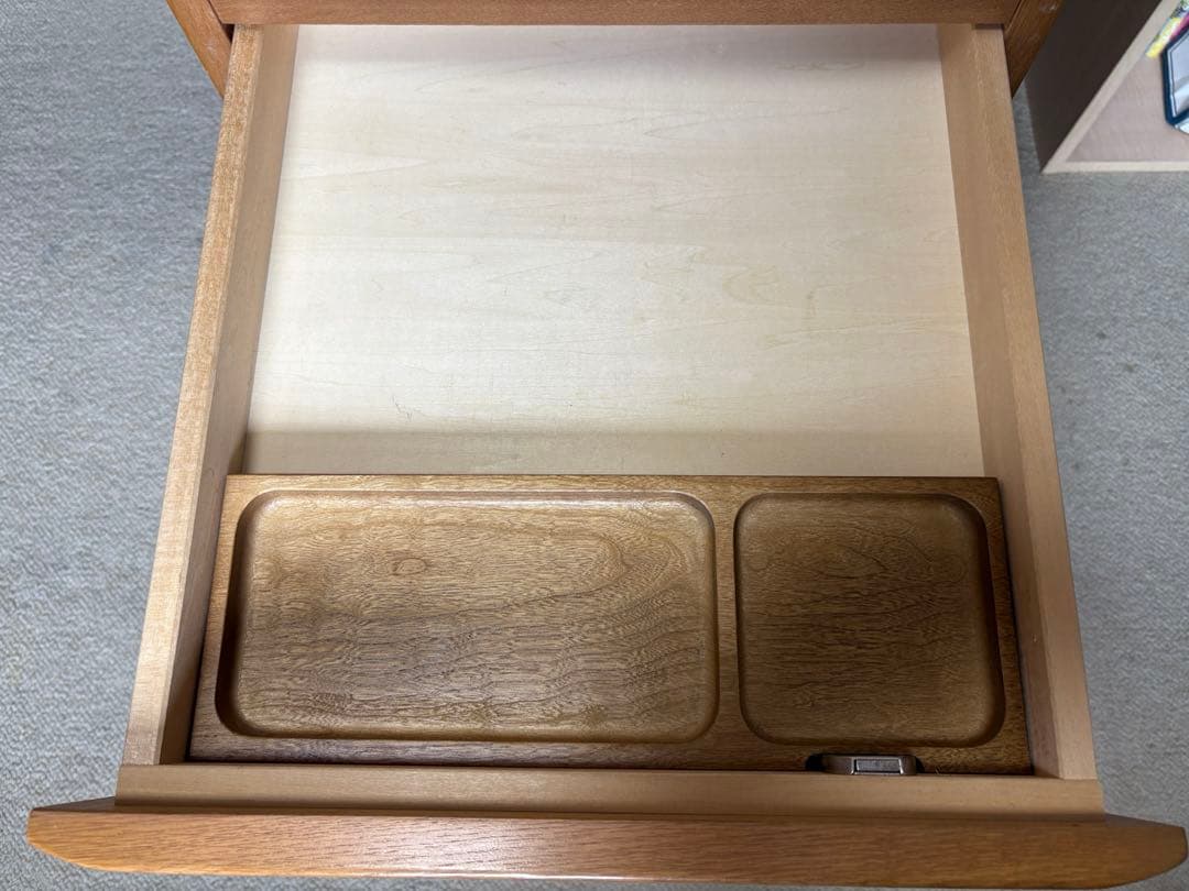 1/3 カリモク家具　学習机本体 (机本体、本棚、ワゴンセットで販売希望)