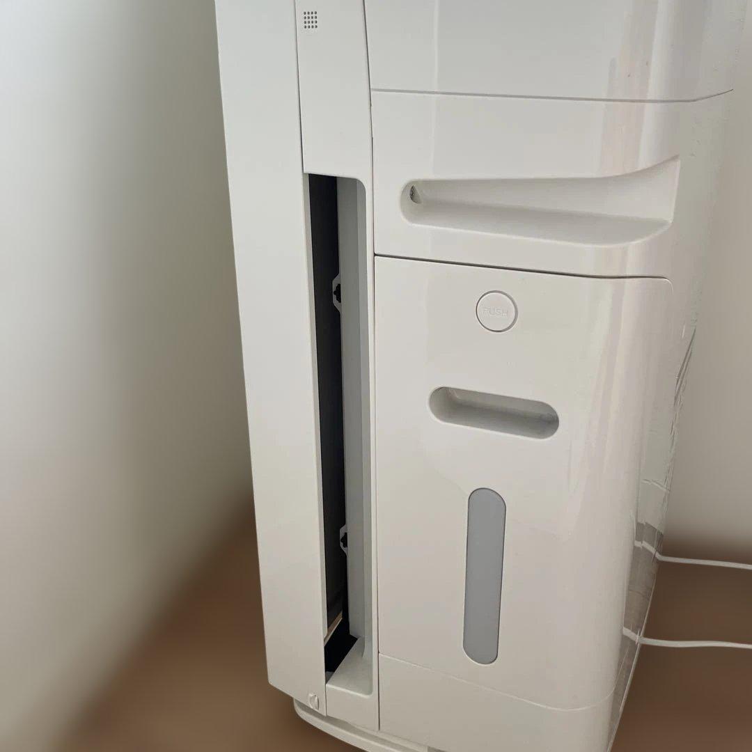 ダイキン　空気清浄機加湿器　MCK70X-W