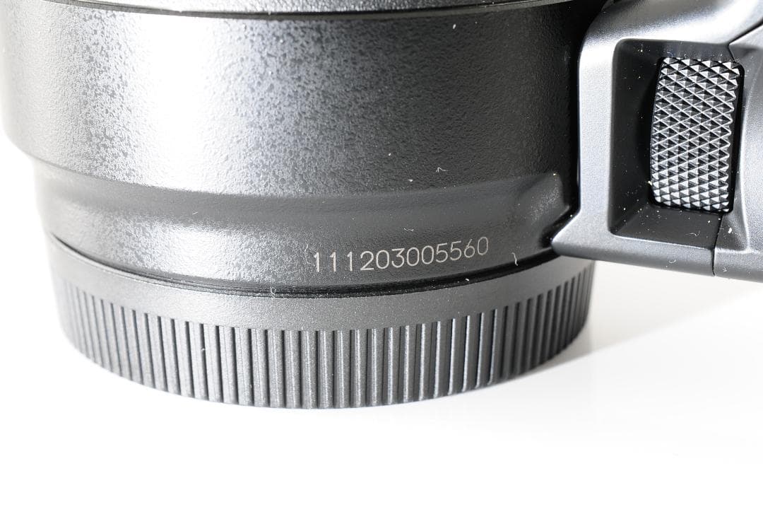 【ほぼ新品 元箱付き】 キャノン Canon EOS M 18-55mm