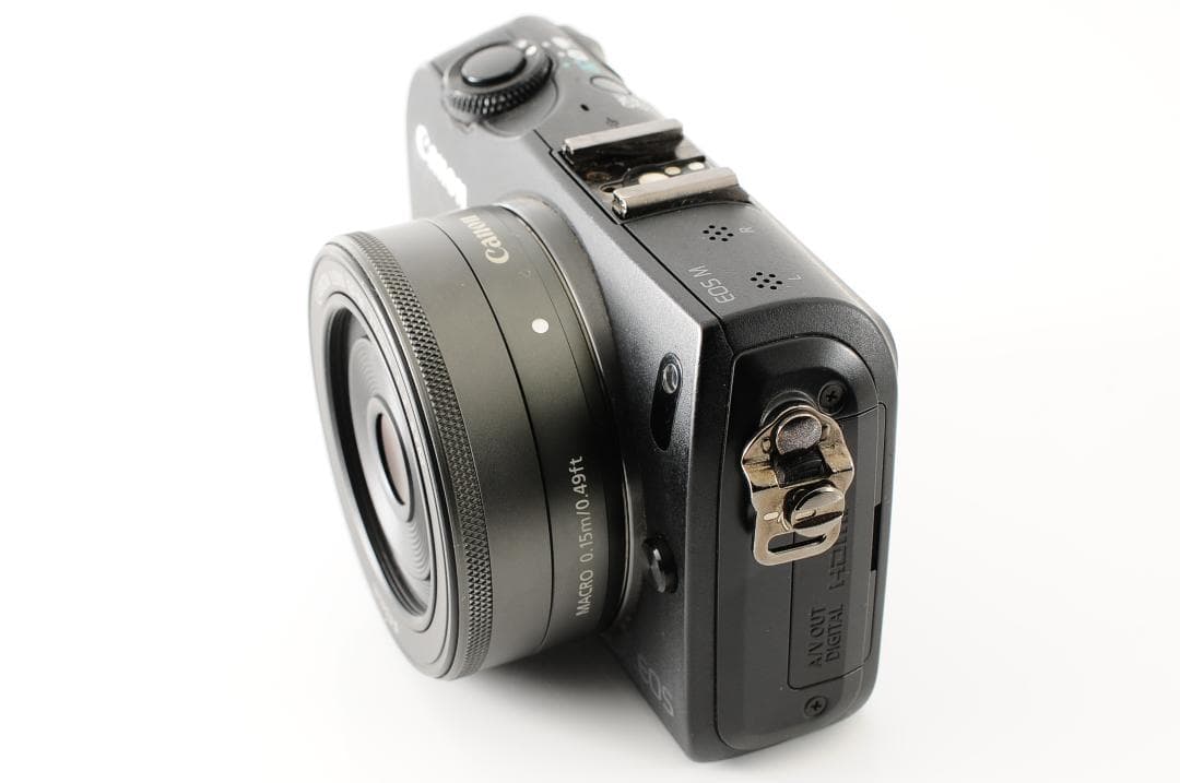 【ほぼ新品 元箱付き】 キャノン Canon EOS M 18-55mm