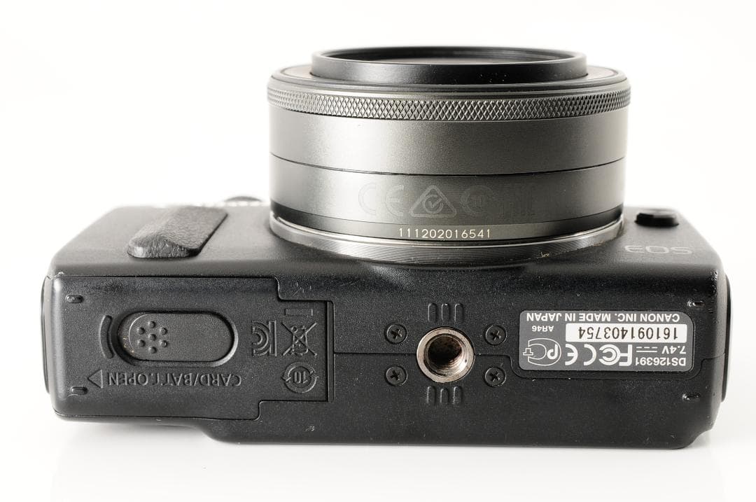 【ほぼ新品 元箱付き】 キャノン Canon EOS M 18-55mm