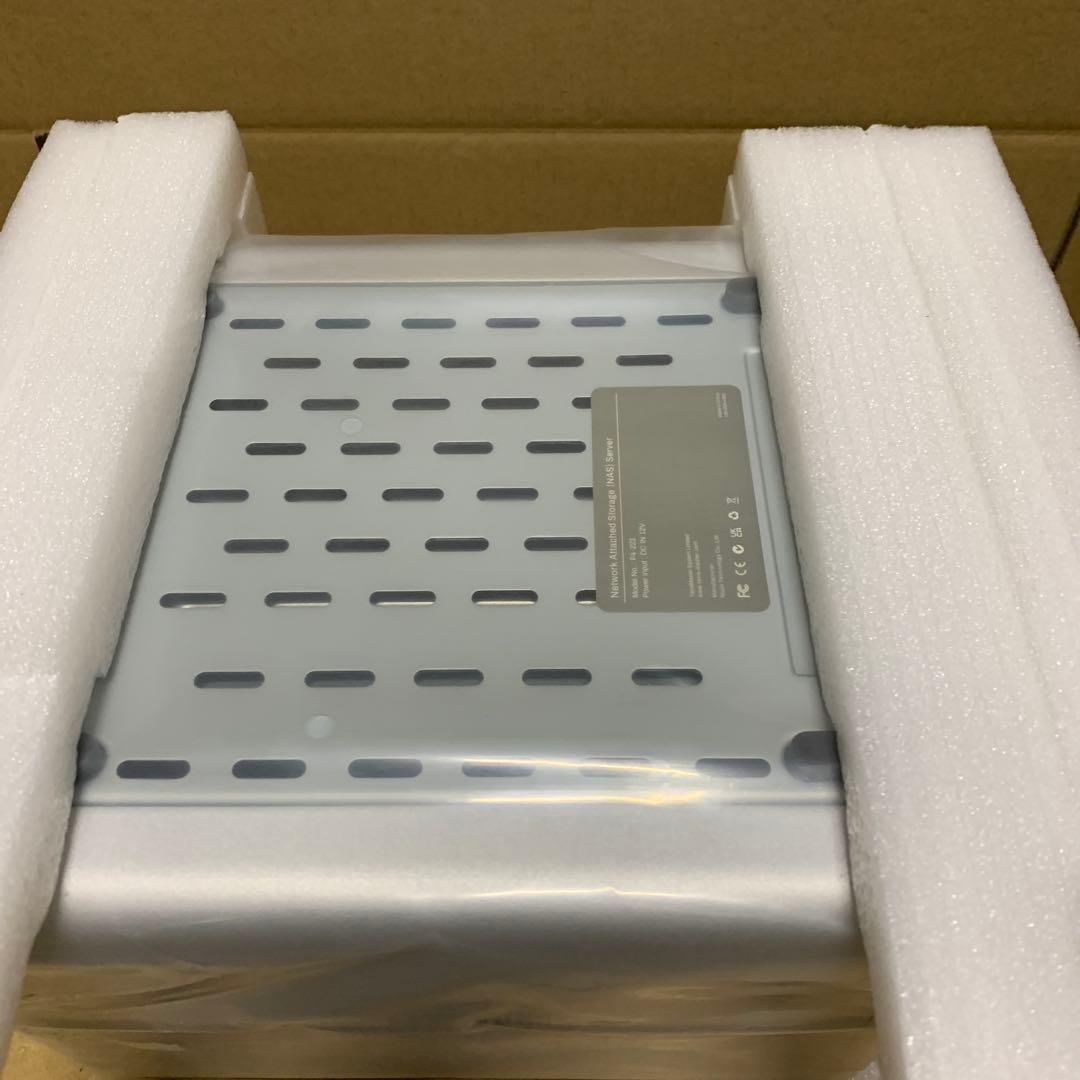 TerraMaster F4-223 4ベイ NAS SMB向けストレージ