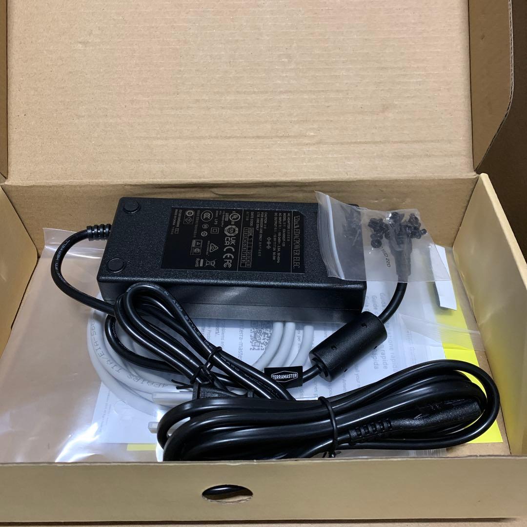 TerraMaster F4-223 4ベイ NAS SMB向けストレージ