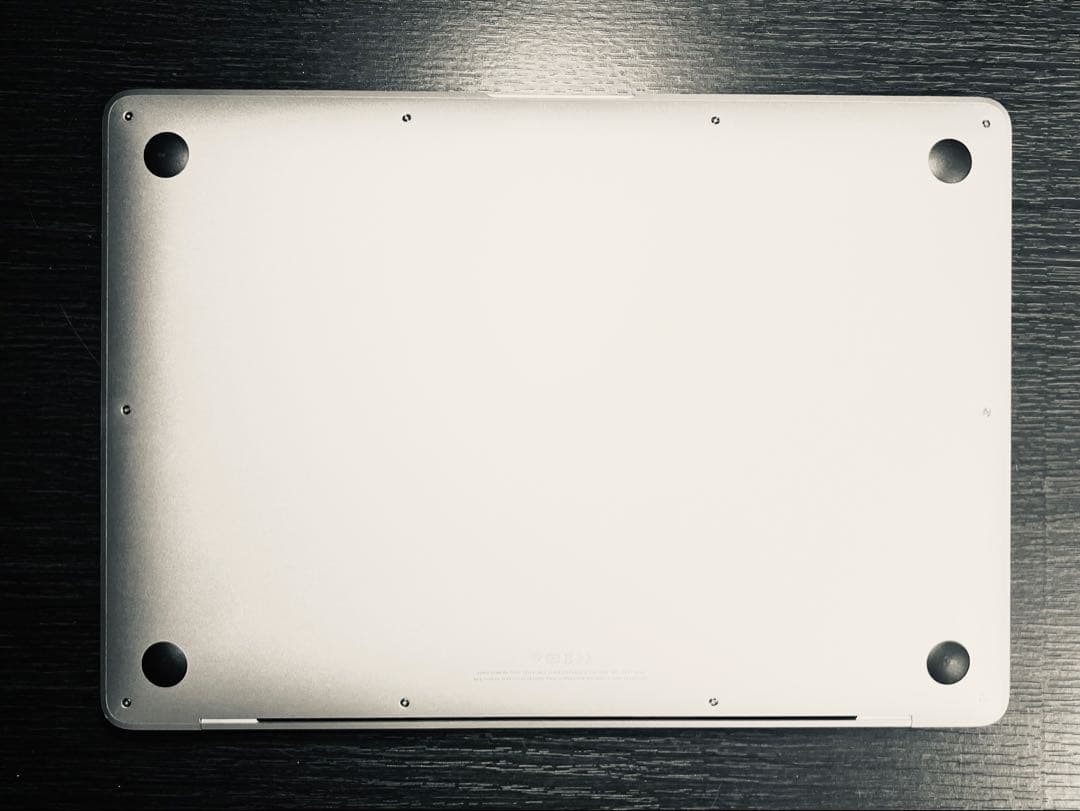 MacBook Air M1シルバー 16GBメモリー 256GB SSD