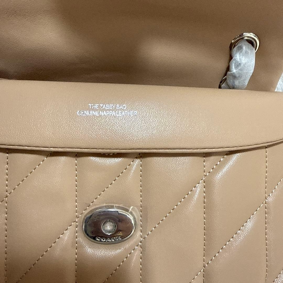 COACH キルティングショルダーバッグ ベージュ26cm