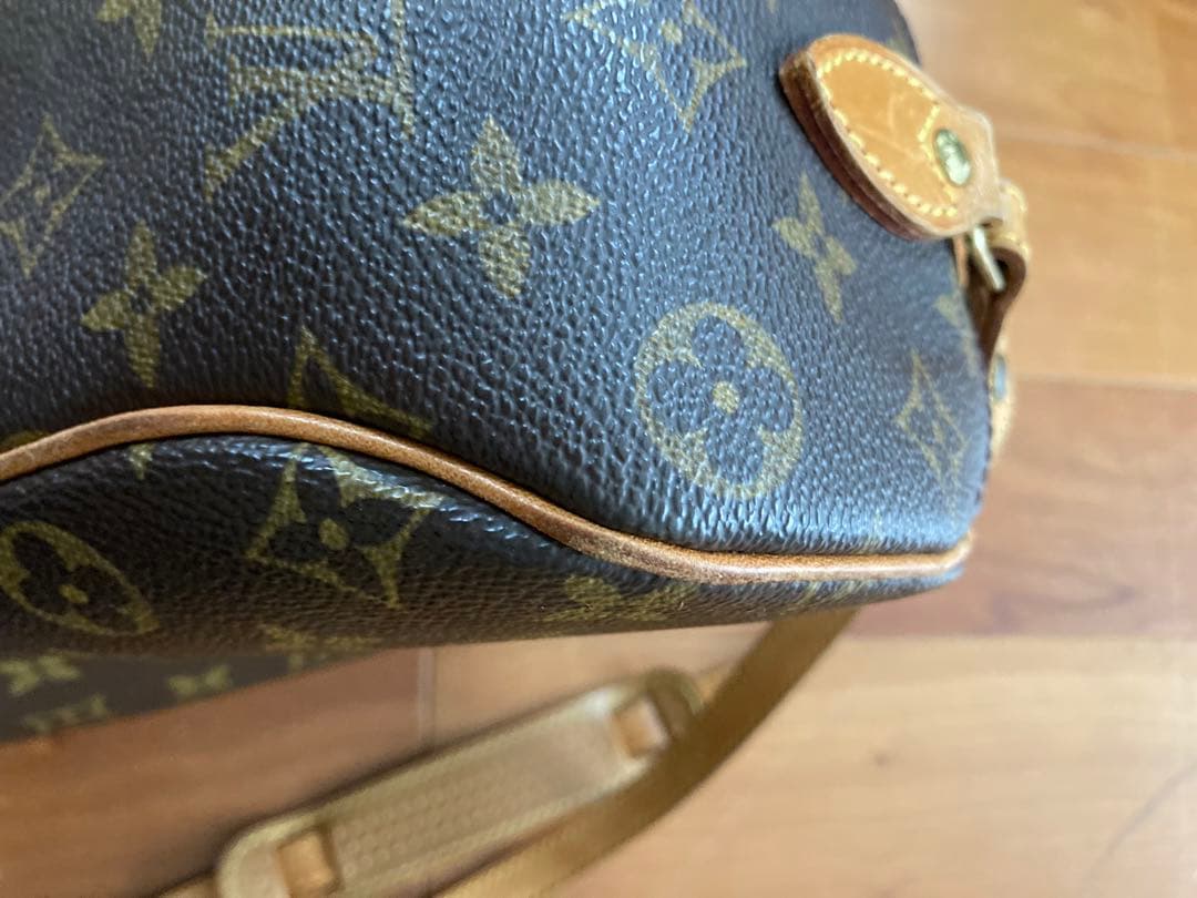 Louis Vuitton ルイヴィトン　モノグラム　斜め　ショルダーバッグ