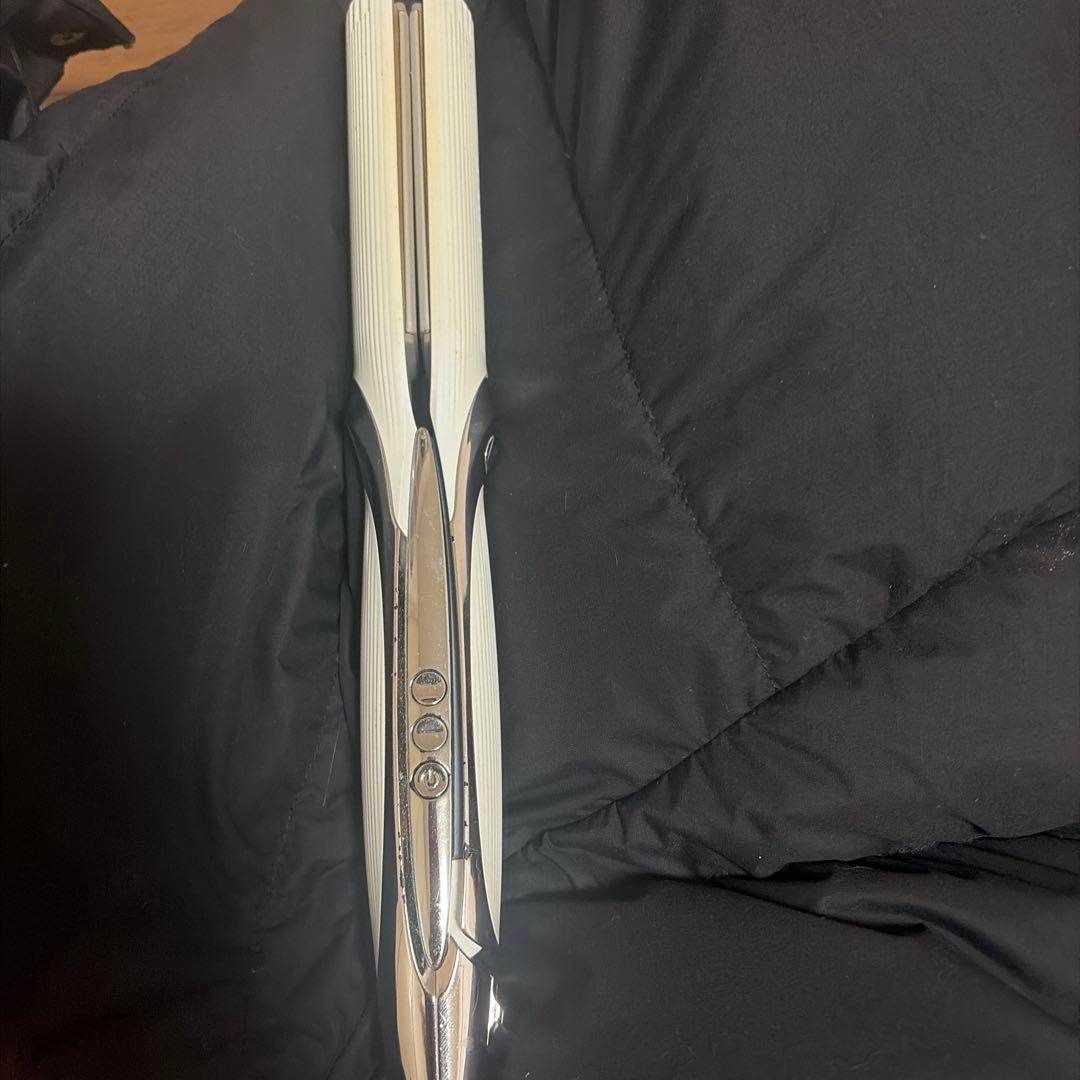 リファ　ストレートヘアアイロン 温度調整機能付き