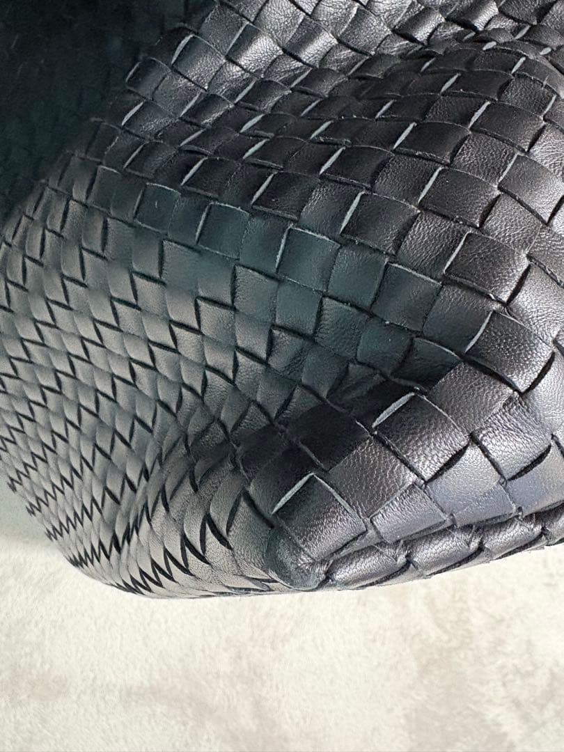 ルドルフ 『美品』BOTTEGA VENETA 編み込みレザーハンドバッグ