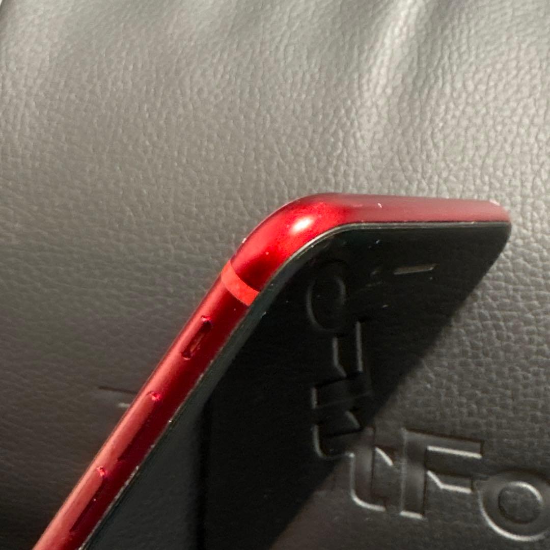 iPhone SE 第3世代　64GB レッド　赤　RED