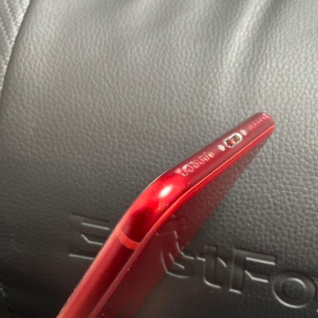 iPhone SE 第3世代　64GB レッド　赤　RED