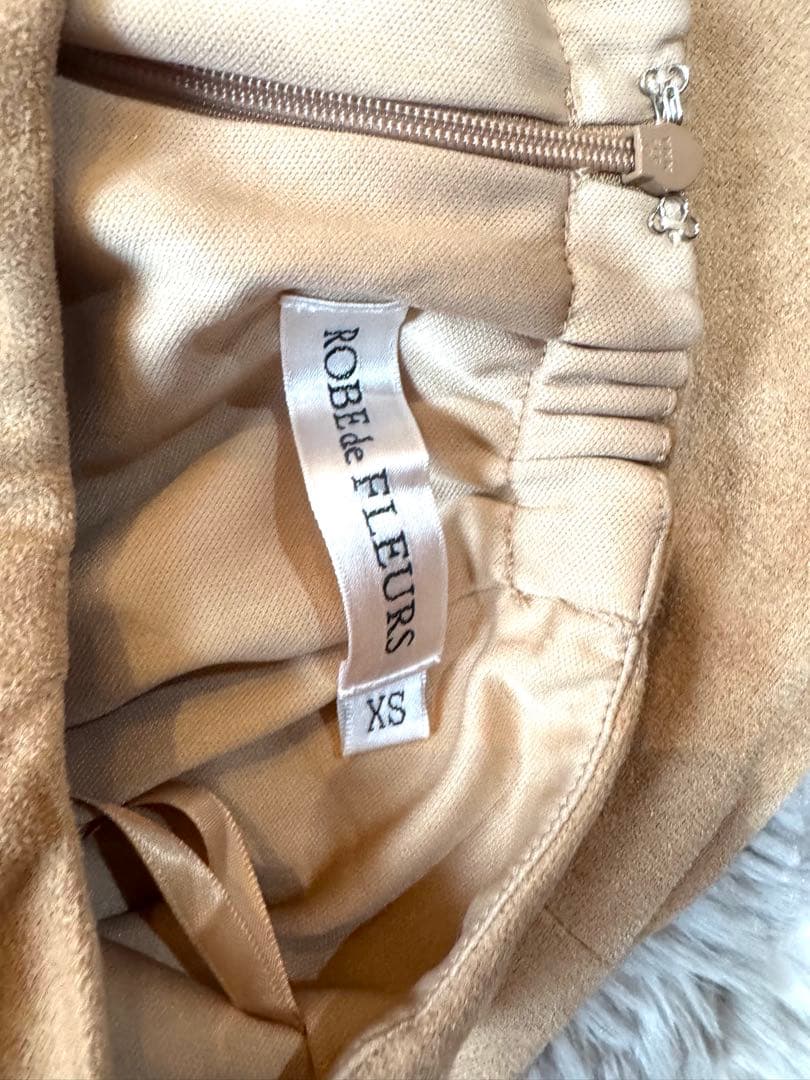 M*様 ROBE de FLEURS ベージュドレスセット