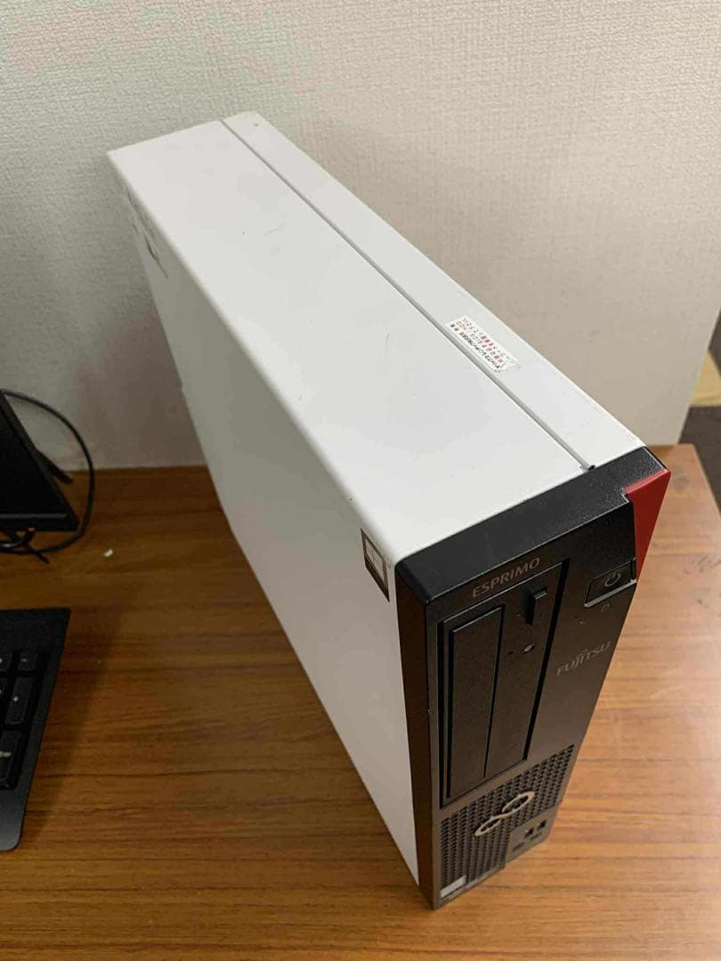 富士通 ESPRIMO D958/T i5-8500 8GB SSD512GB