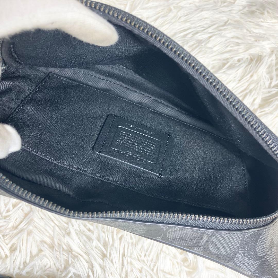 【未使用】COACH＊ボディバッグ シグネチャー チャコール PVC