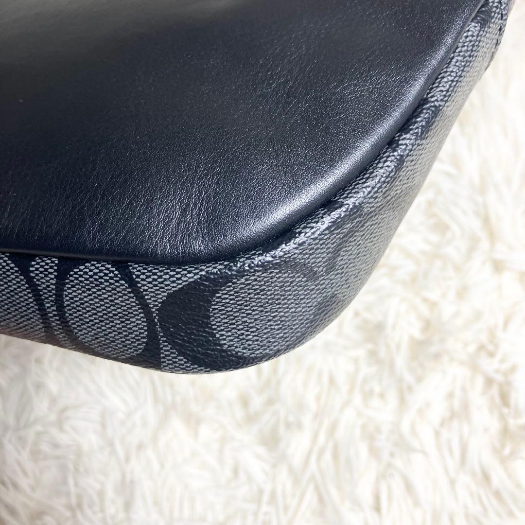【未使用】COACH＊ボディバッグ シグネチャー チャコール PVC