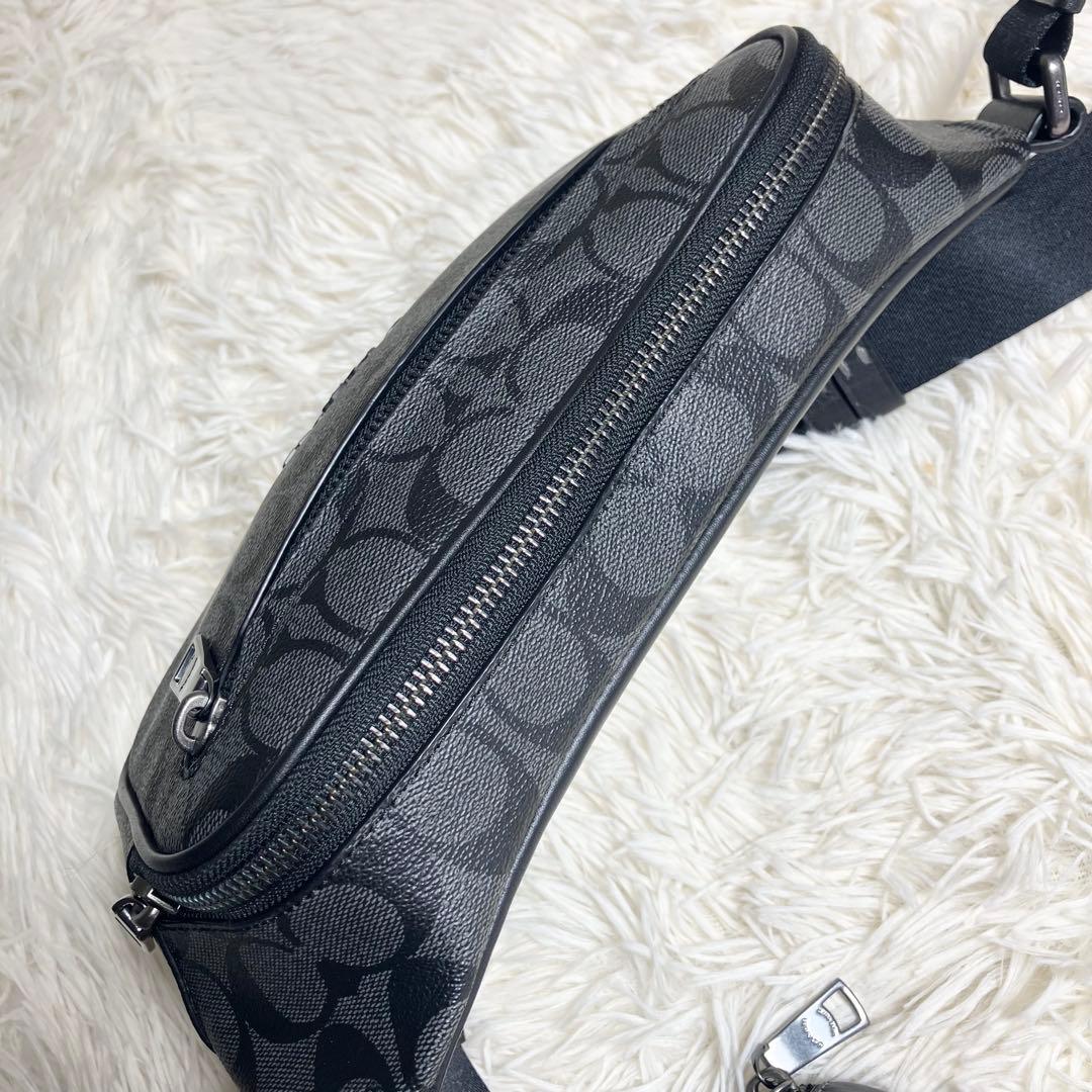【未使用】COACH＊ボディバッグ シグネチャー チャコール PVC