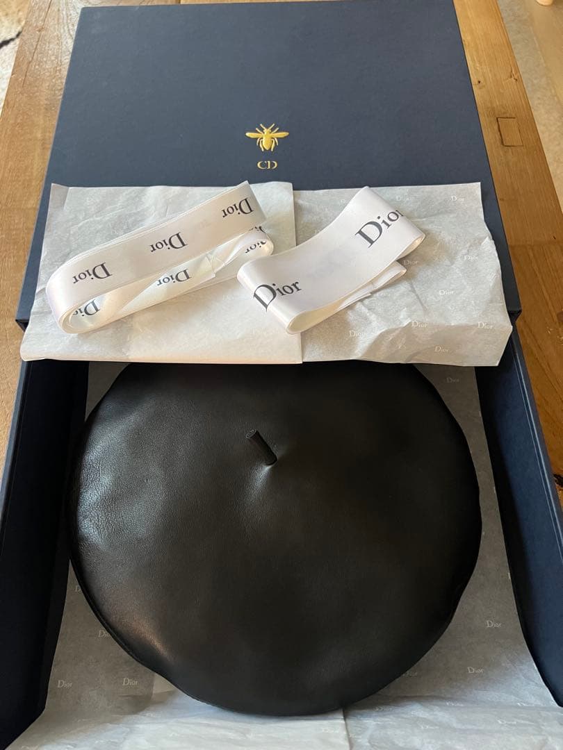 美品　クリスチャン　ディオール　レザー　ベレー帽