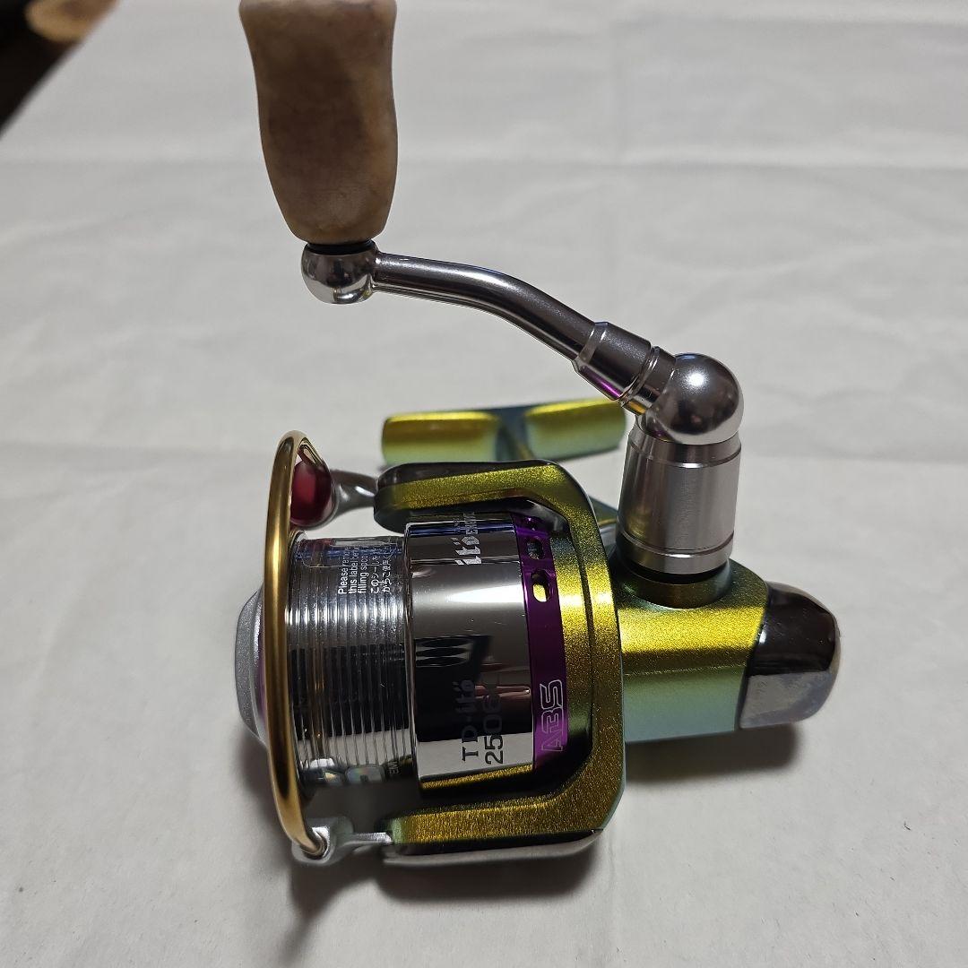 TD-ito 2506C スピニングリール