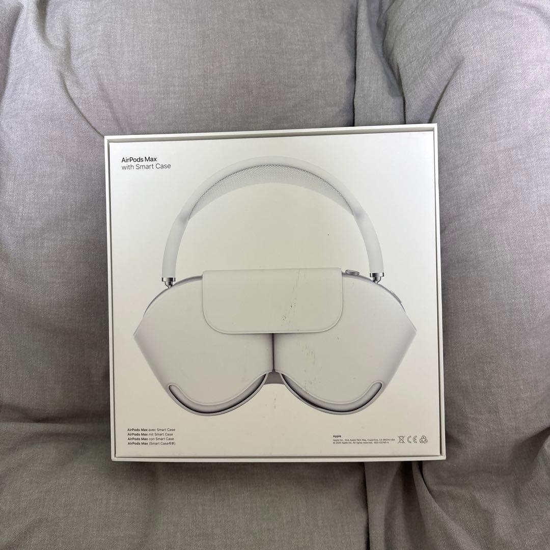Air pods max シルバー Apple ヘッドホン