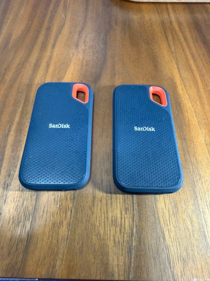 2*3様 SanDisk Extreme Portable SSD 1TB ＋