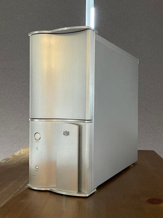 【アルミ製デザインPCケース】CoolerMaster TAC-T01-E1J