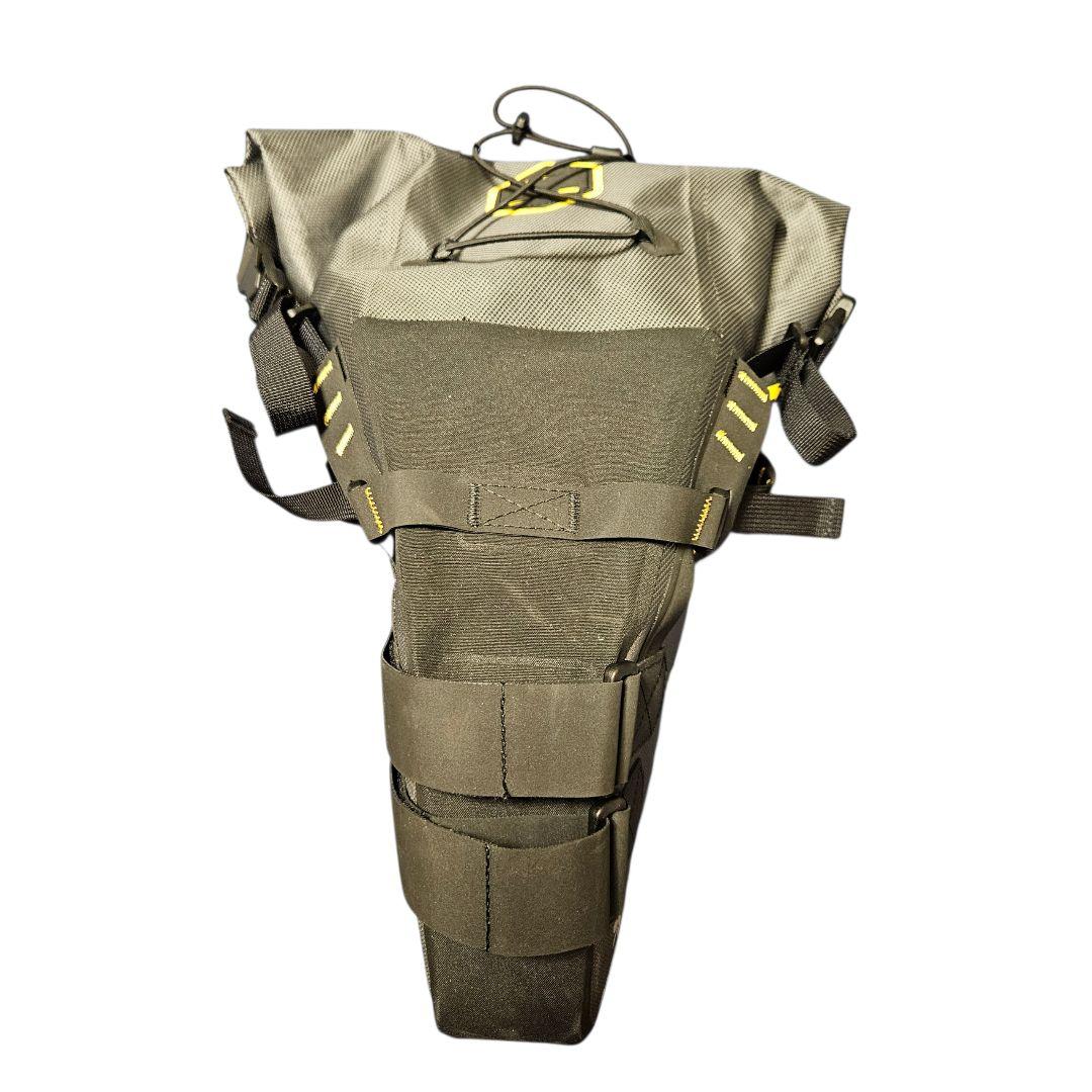 APIDURA サドルバッグ 14L ドライシリーズ