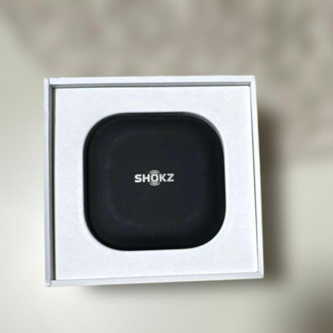 【使用１回のみ！超美品】SHOKZ OPENFIT ワイヤレスイヤホン ブラック