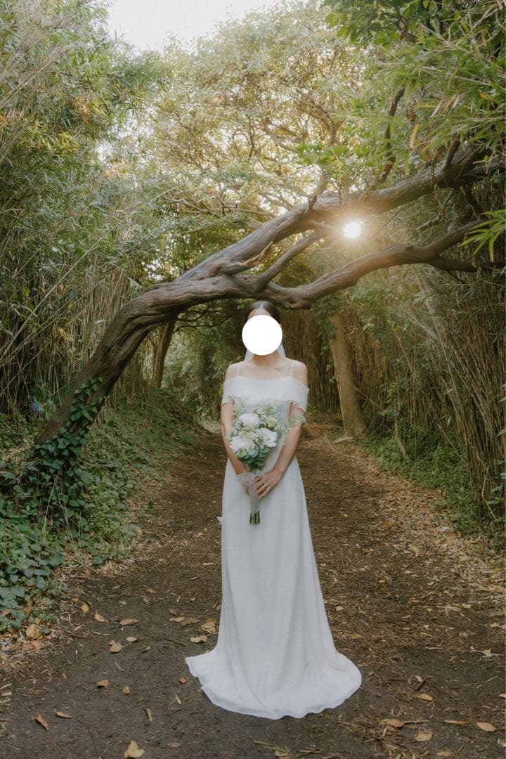 前撮り・二次会　ウェディングドレス(ベールセットで販売)