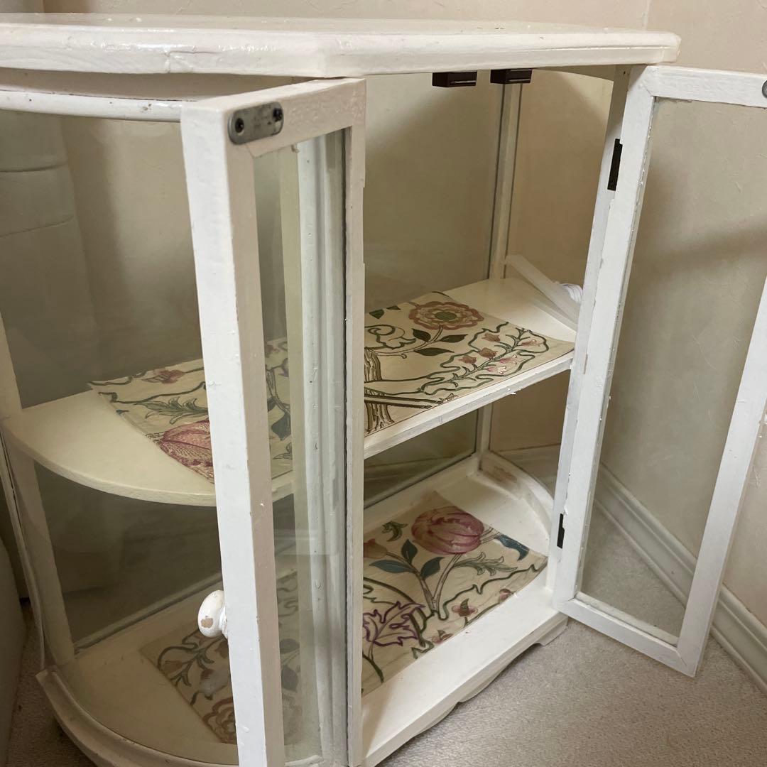 白家具　キャビネット