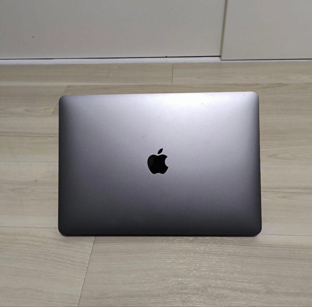 MacBook本体 MacBook Air M1 (2020) 8GB 256GB
