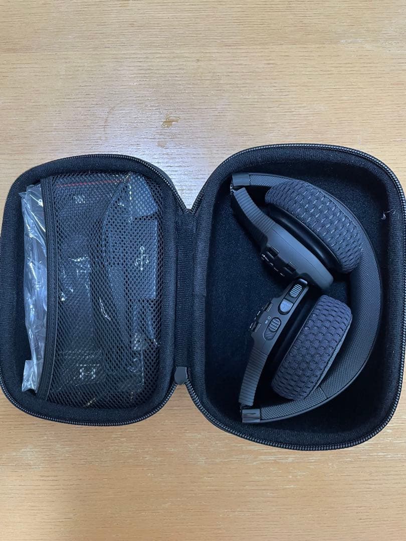 ヘッドホン Under Armour SPORT WIRELESS PROJECT ROCK