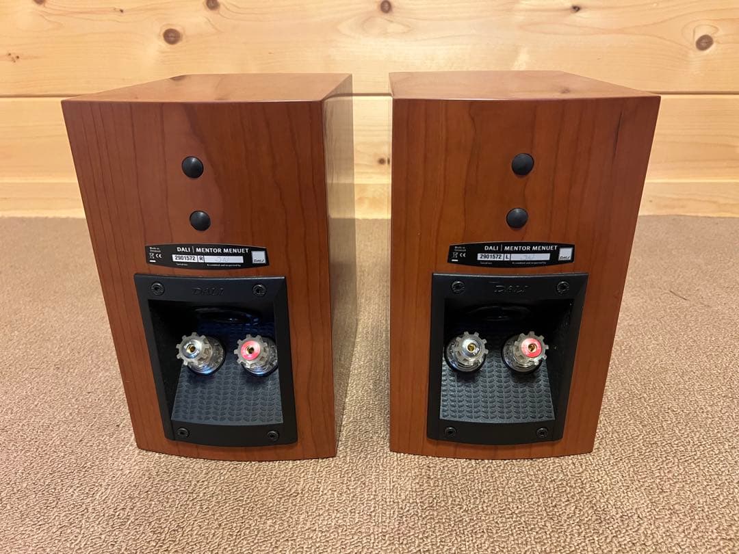 Dali Mentor Menuet ダリ　スピーカー