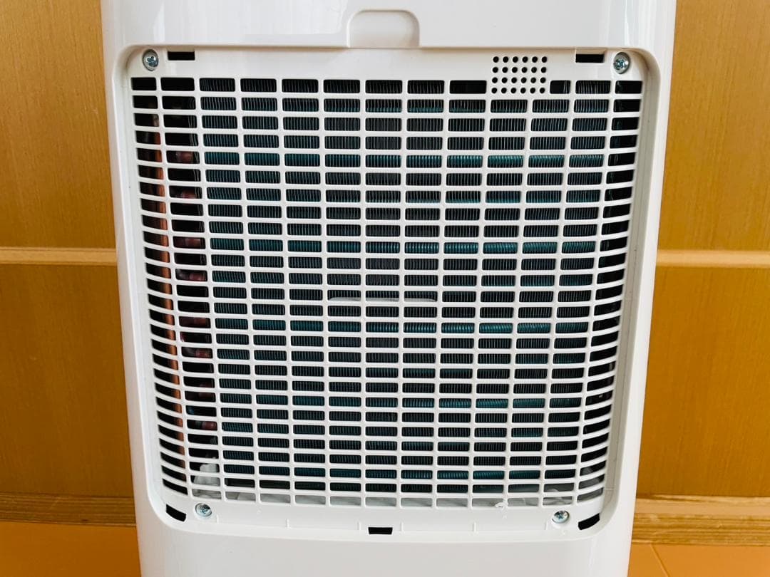 SHARP プラズマクラスター 衣類乾燥 除湿機 CV-G71-W 2018年製