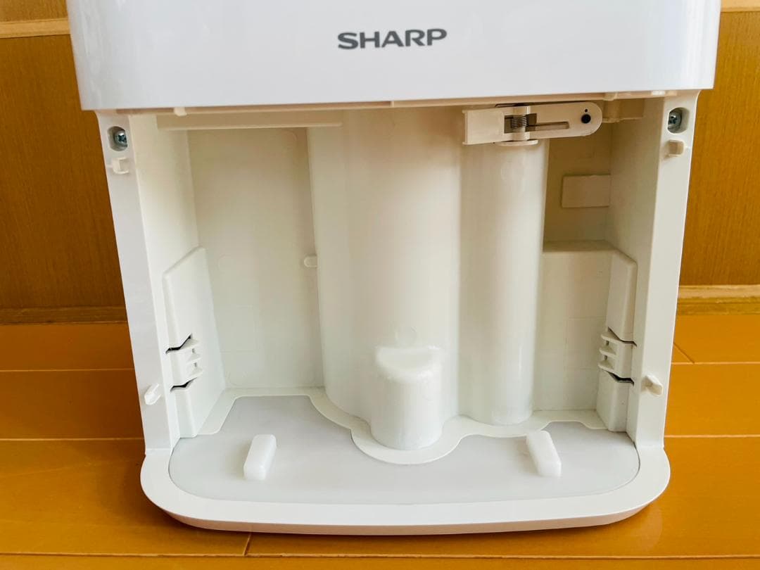 SHARP プラズマクラスター 衣類乾燥 除湿機 CV-G71-W 2018年製