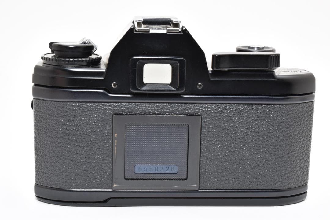 超美品 NIKON ニコン フィルムカメラ EM モルト新品交換済 H156