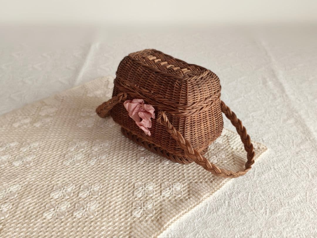 * antique doll panier ❀ * 小さなバスケット カゴ