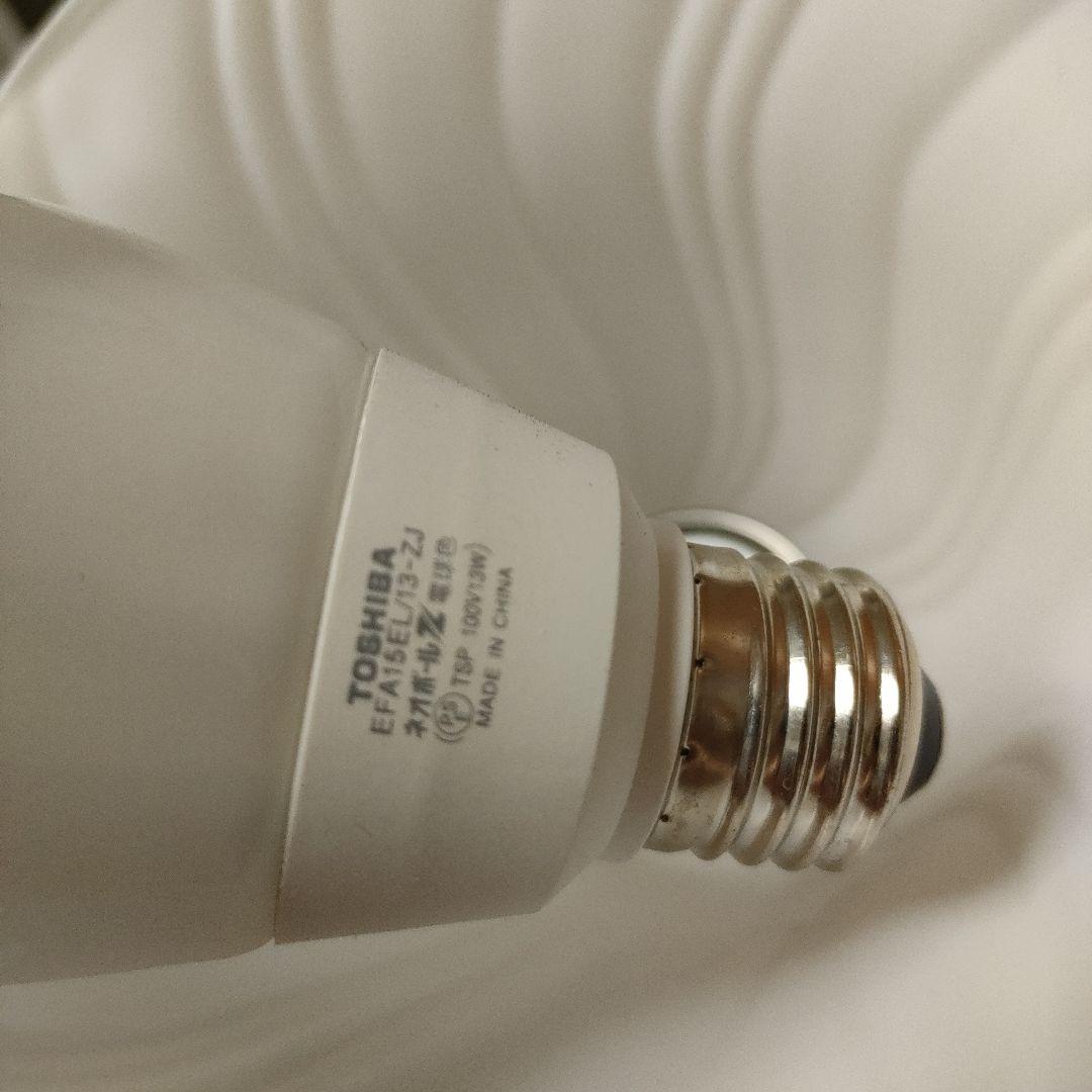 ホワイトフラワー型シーリングライト