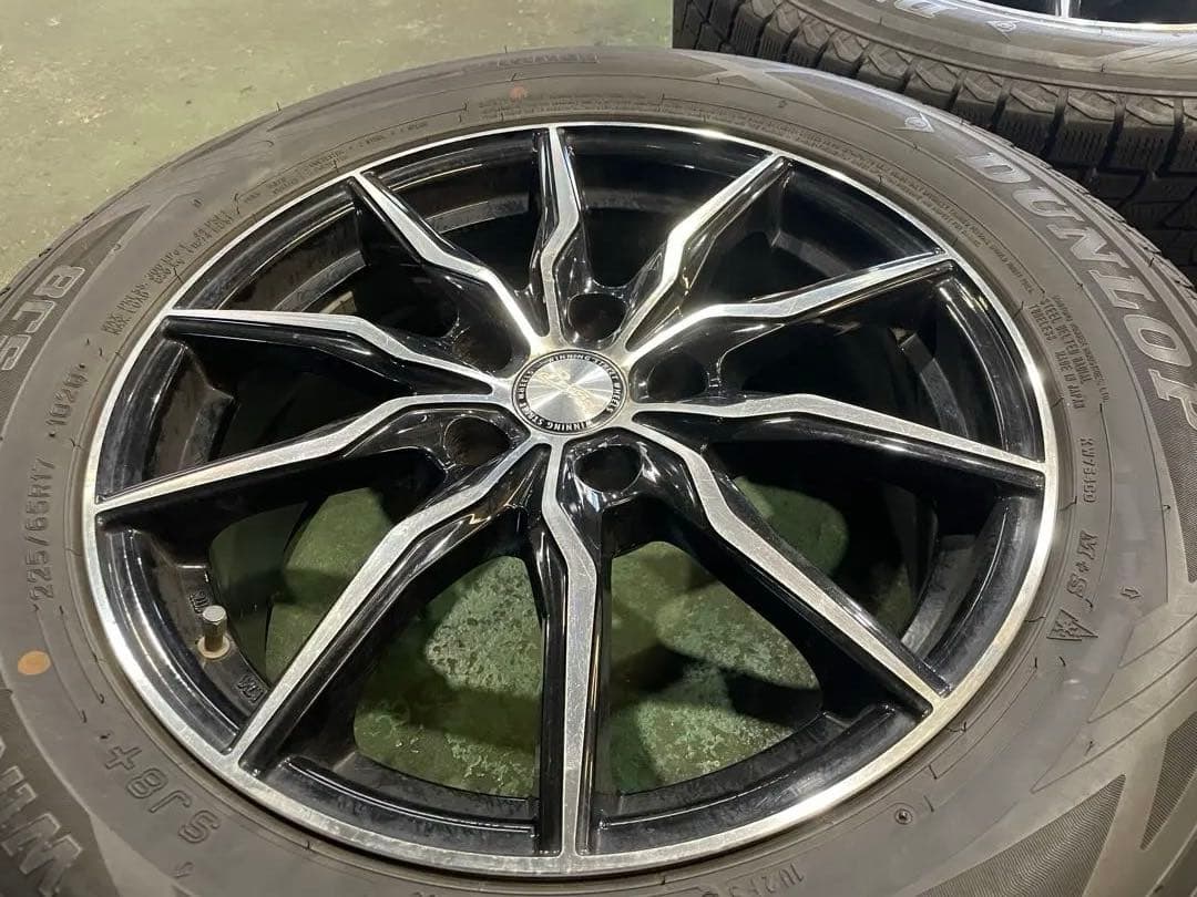 225/65R17 DUNLOPスタッドレスタイヤホイール